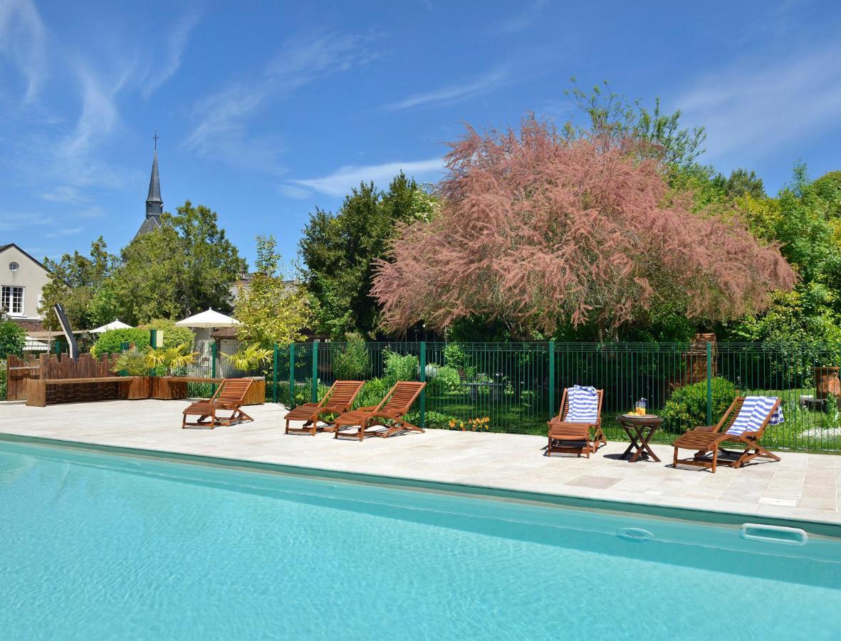 Logis Auberge Du Centre Chitenay Екстер'єр фото