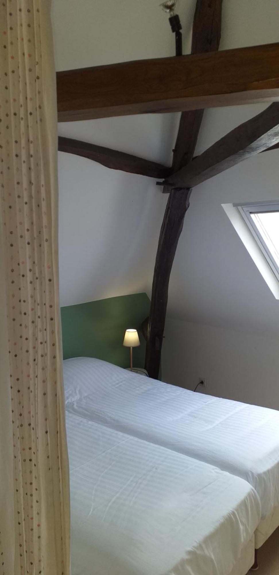 Logis Auberge Du Centre Chitenay Екстер'єр фото