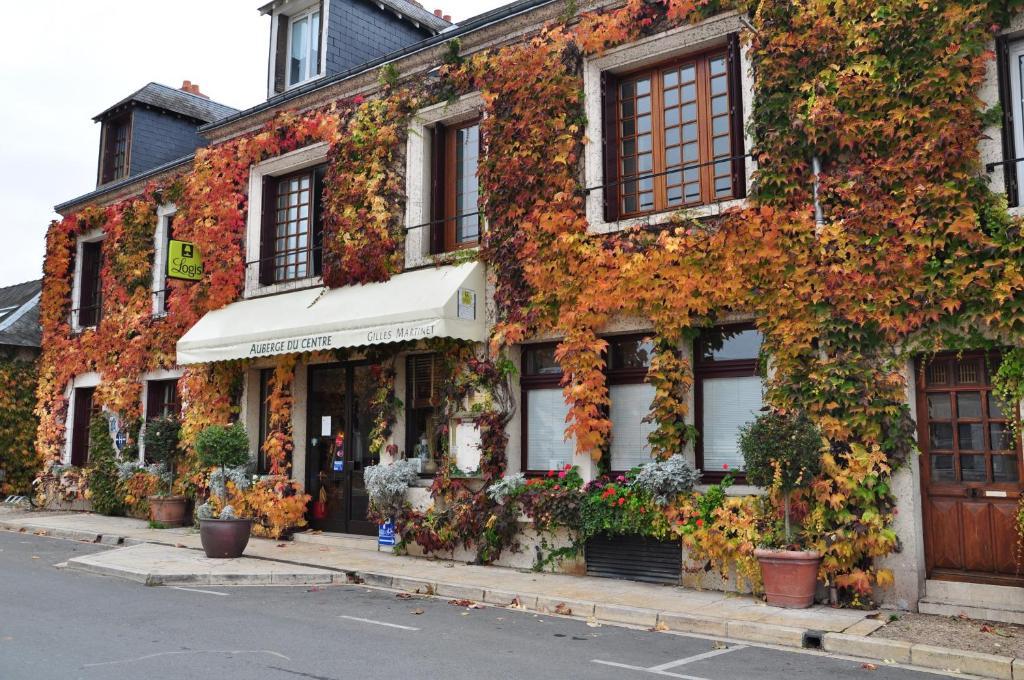 Logis Auberge Du Centre Chitenay Екстер'єр фото
