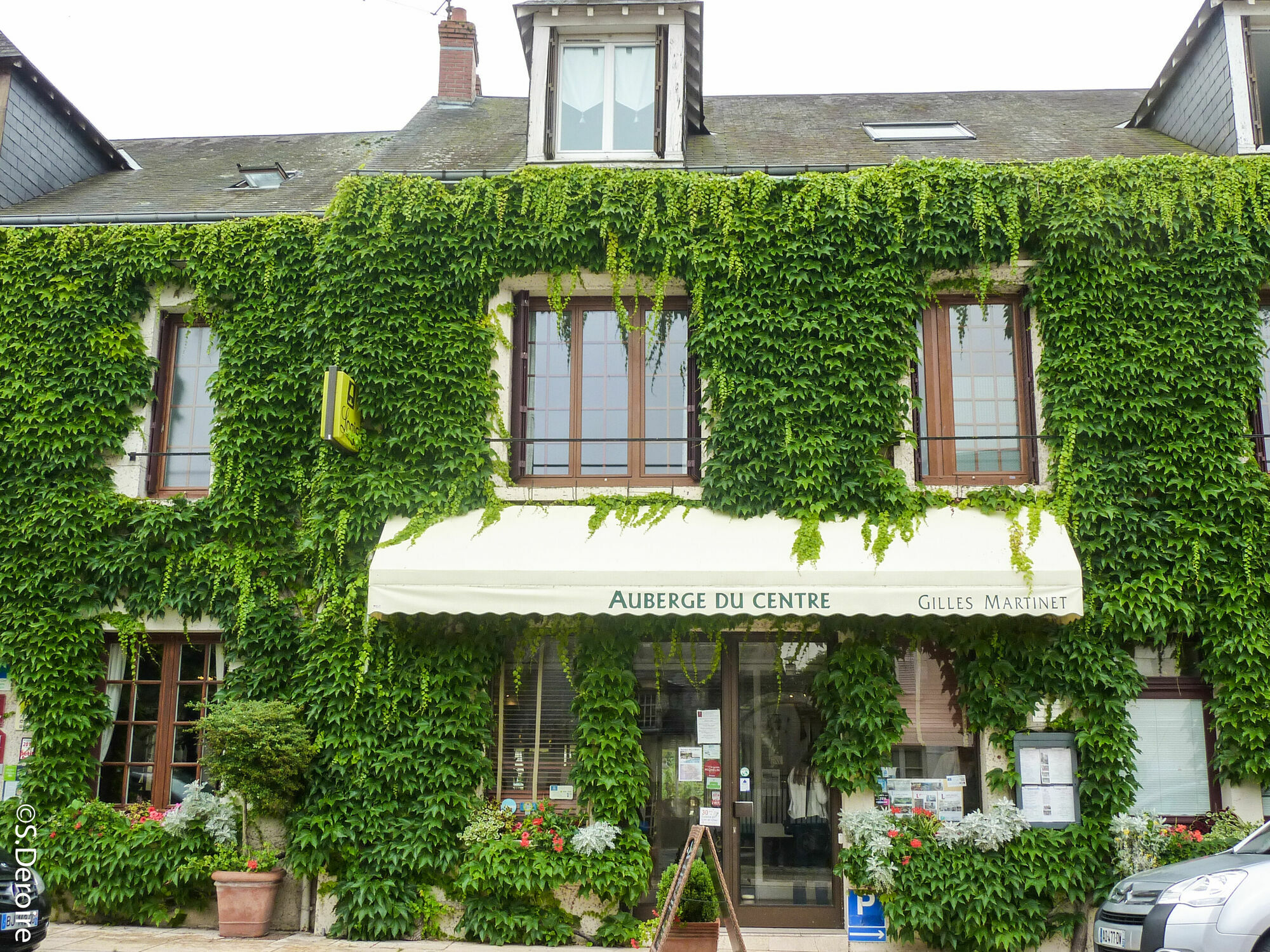 Logis Auberge Du Centre Chitenay Екстер'єр фото